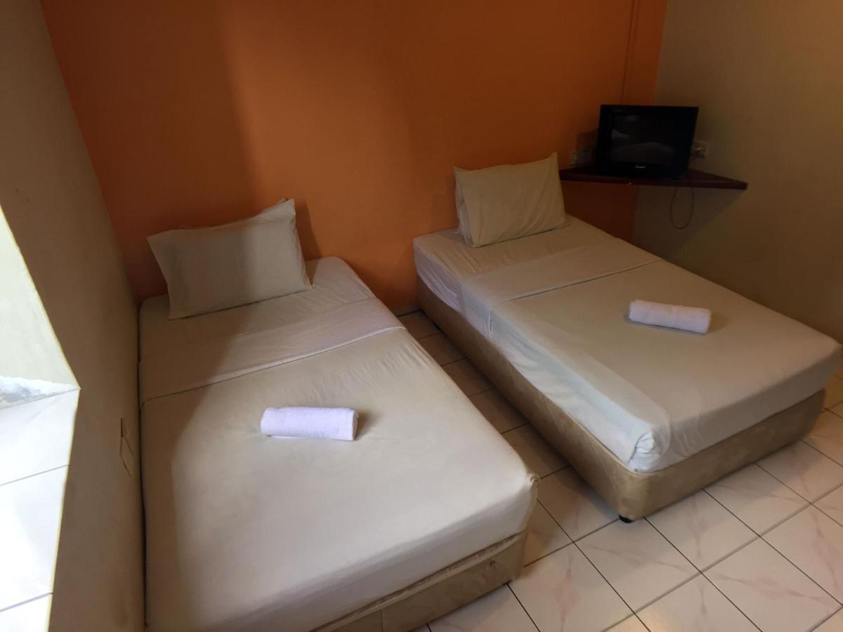 Abell Residence Kuching Buitenkant foto
