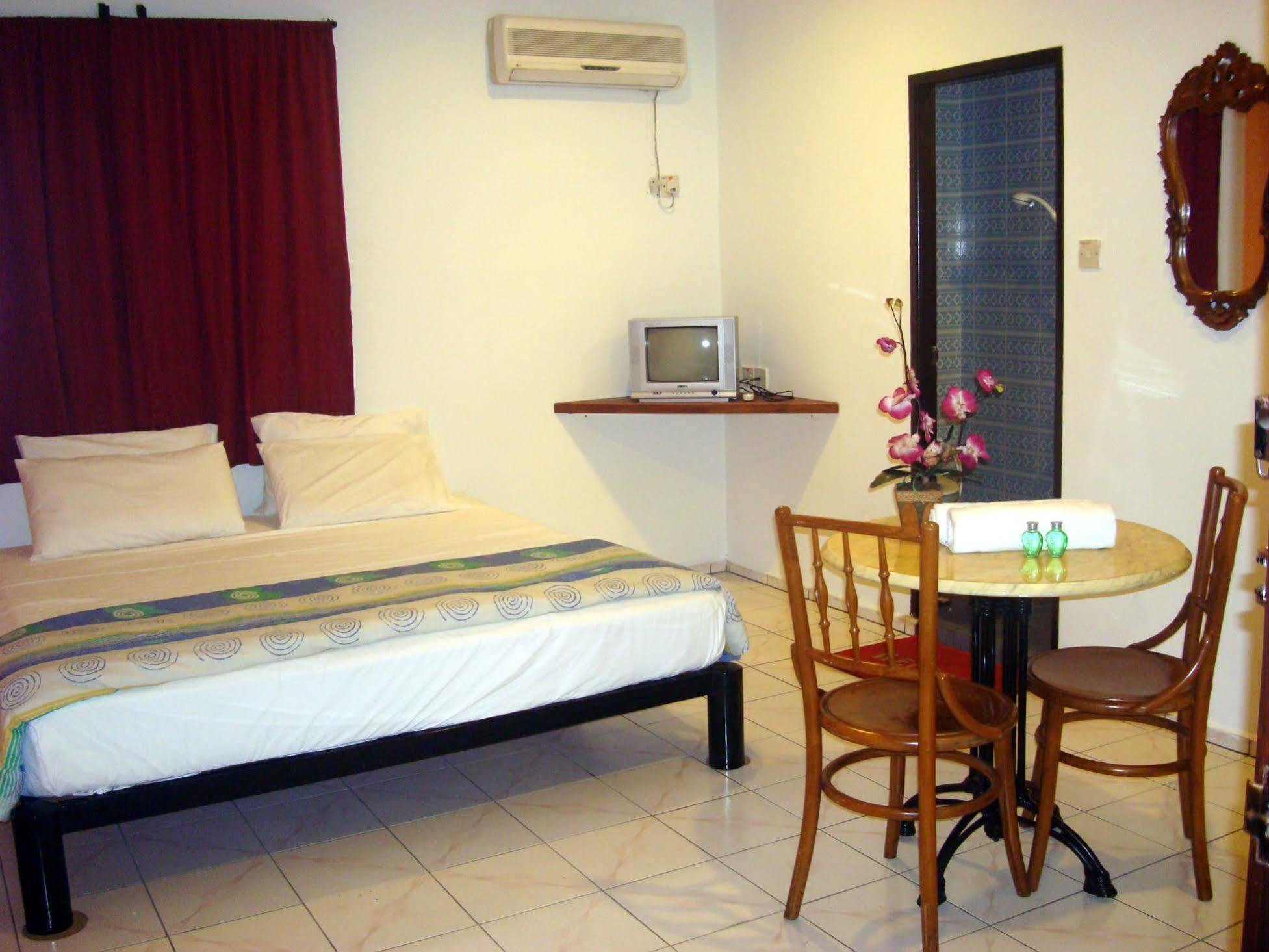 Abell Residence Kuching Buitenkant foto