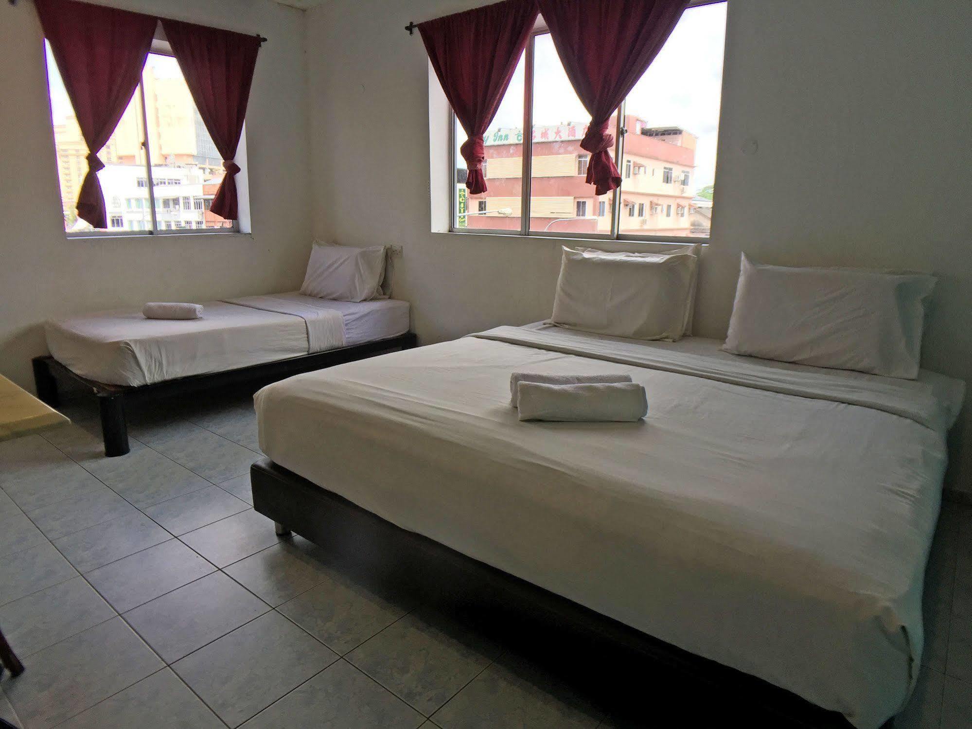 Abell Residence Kuching Buitenkant foto