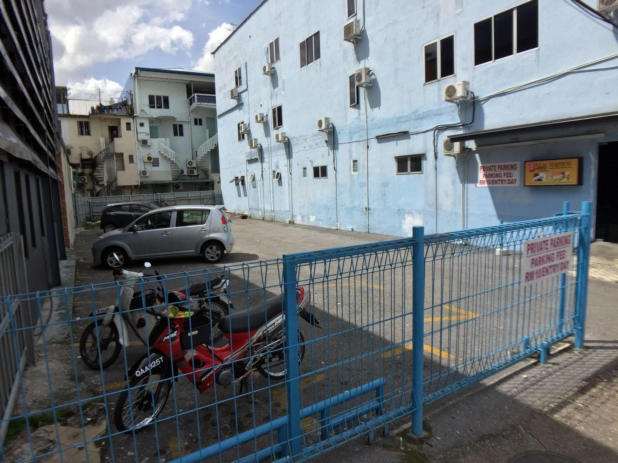 Abell Residence Kuching Buitenkant foto
